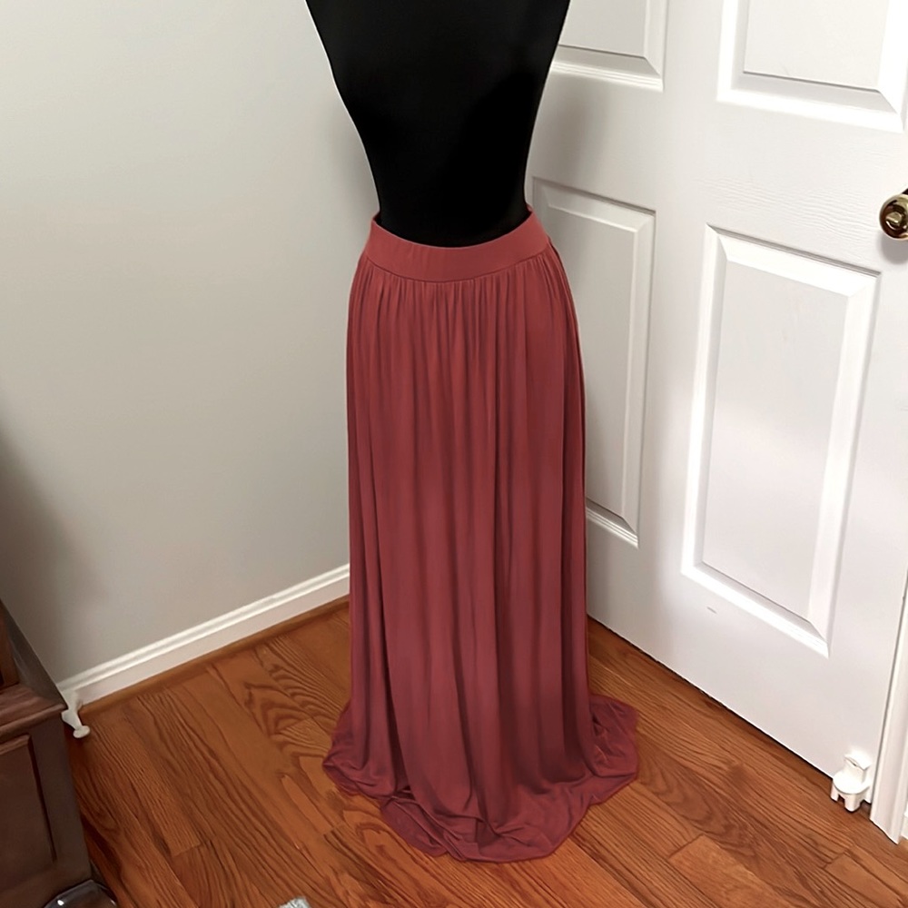 Rust Color Maxi Skirt, Size 6, Elastic Waist